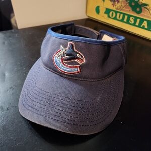 Blue Visor Cap Vancouver Canucks NHL CANADA Nike Hat